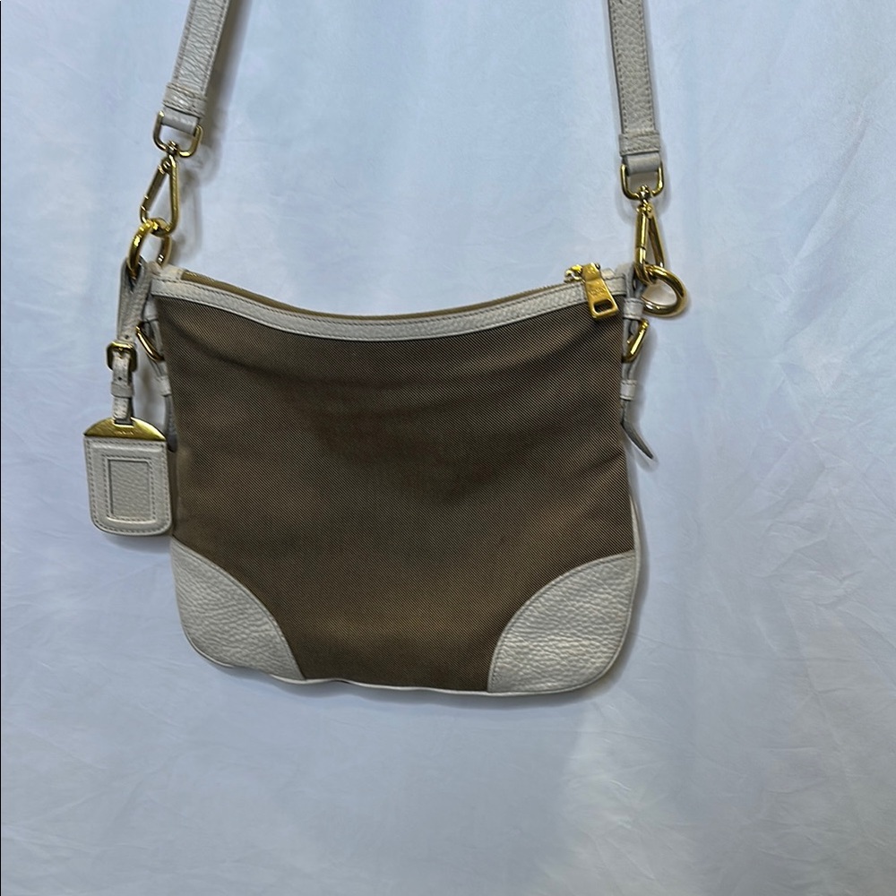 Prada Tan and Cream Crossbody Bag with Adjustable Strap - Picture 3 of 10